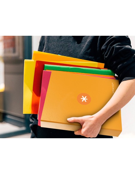 Carpeta 4 anillas 40 mm mixtas antartik a4 forrada color mostaza