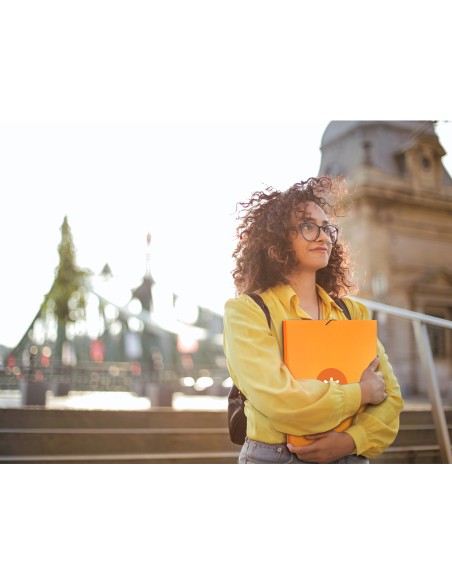 Carpeta antartik gomas a4 3 solapas carton forrado color mostaza