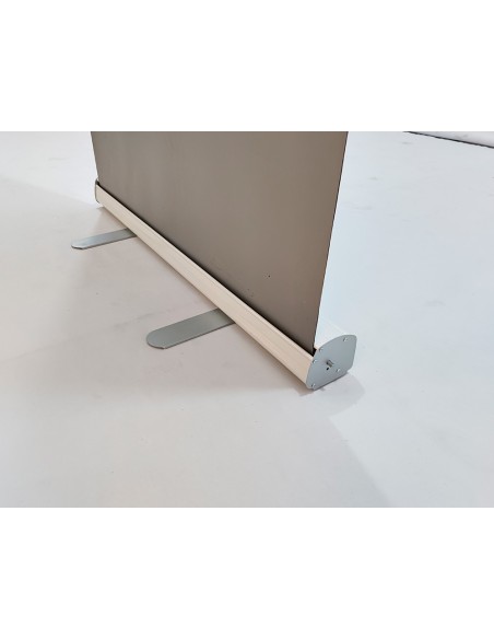 Display enrollable yosan roll up aluminio 1 cara ancho 85 cm altura 200 cm