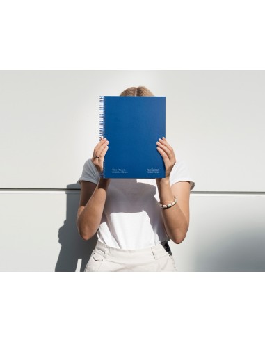 Cuaderno espiral navigator a4 micro tapa forrada 120h 80gr cuadro 5mm 5 bandas 4 taladros color azul marino