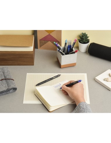 Boligrafo pilot frixion point clicker borrable 05 mm negro