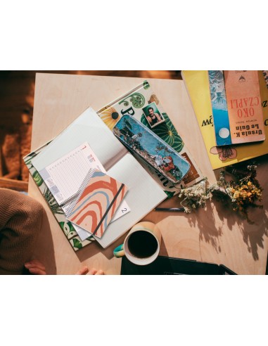 Agenda encuadernada liderpapel tinos a6 2025 semana vista personalizable papel 70 gr