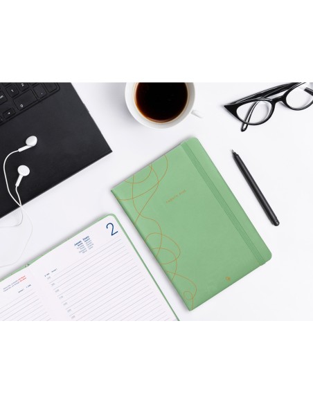 Agenda encuadernada liderpapel efira a5 2025 dia pagina color verde papel 70 gr