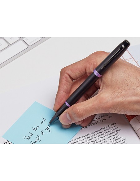 Roller parker im professionals vibrant purple ring en estuche de regalo Roller parker im professionals vibrant purple ring en estuche de regalo