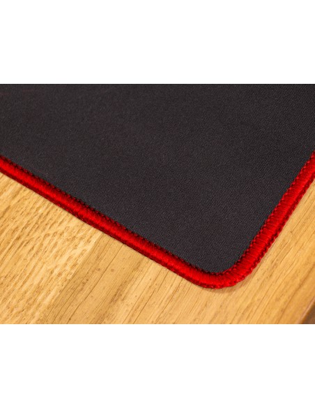 Alfombrilla para raton q connect xxl negra con borde rojo 900x400 mm