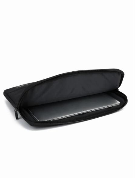 Celly Funda Portatil Sleeve hasta 16" Negro Celly Funda Portatil Sleeve hasta 16" Negro