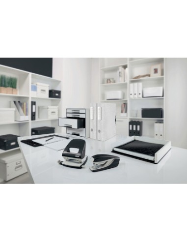 Taladrador petrus 62 wow negro metalizado capacidad 30 hojas